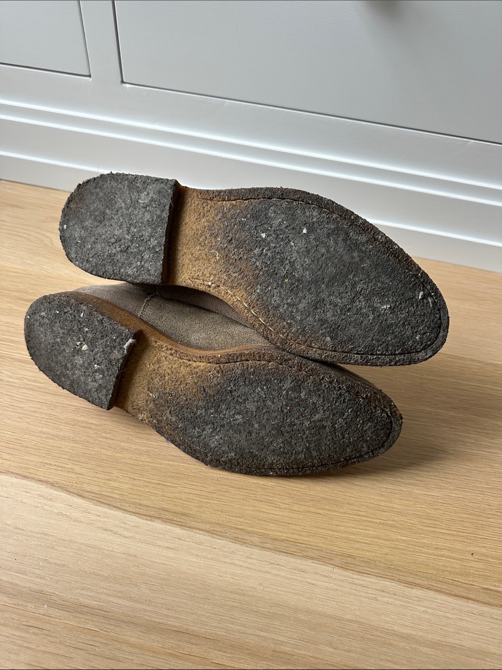 Common Projects Suede Chelsea Boots - Picture 3 of 3